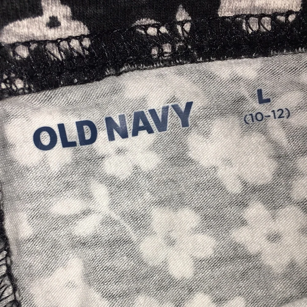 NWOT Old Navy Black Floral Leggings